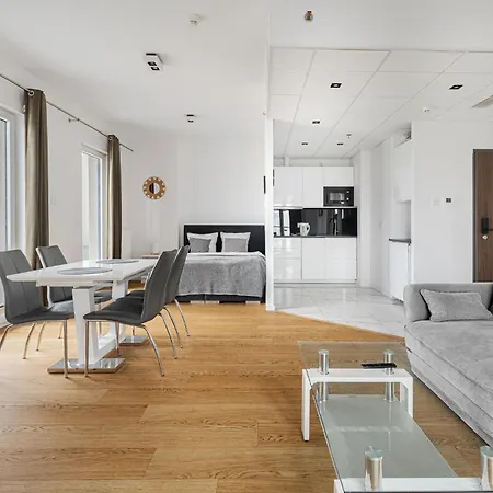 Marcina Kasprzaka 29 Lux-plus With Panorama Skyline View Warsaw