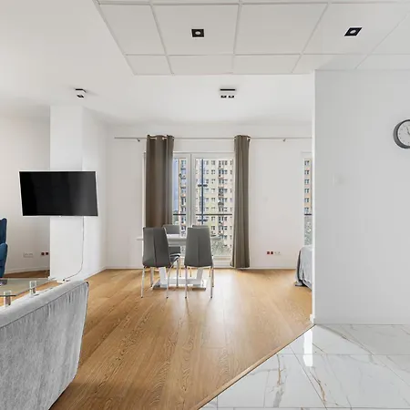 Marcina Kasprzaka 29 Lux-plus With Panorama Skyline View *